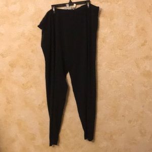 Simple plus size black leggings size 4X